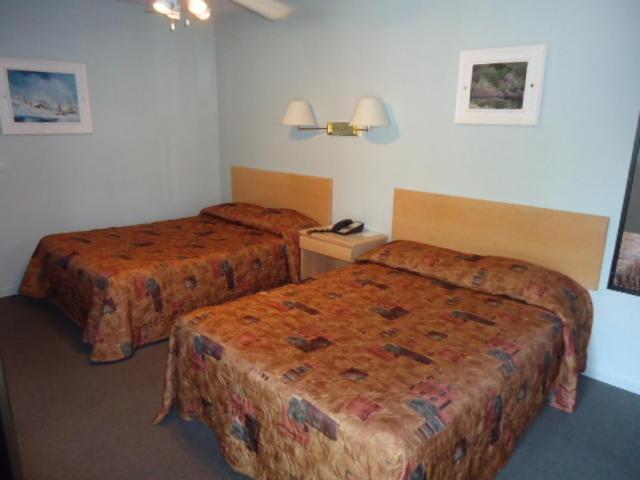 Hotel - Motel Coronet Sacre-Coeur Ngoại thất bức ảnh